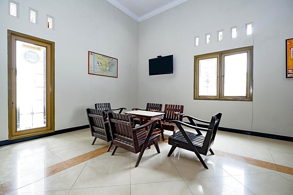 OYO 2436 Hotel Kencana