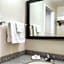 La Quinta Inn & Suites by Wyndham Oshkosh