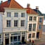 Hotel de Vischpoorte, hartje Deventer en aan de IJssel