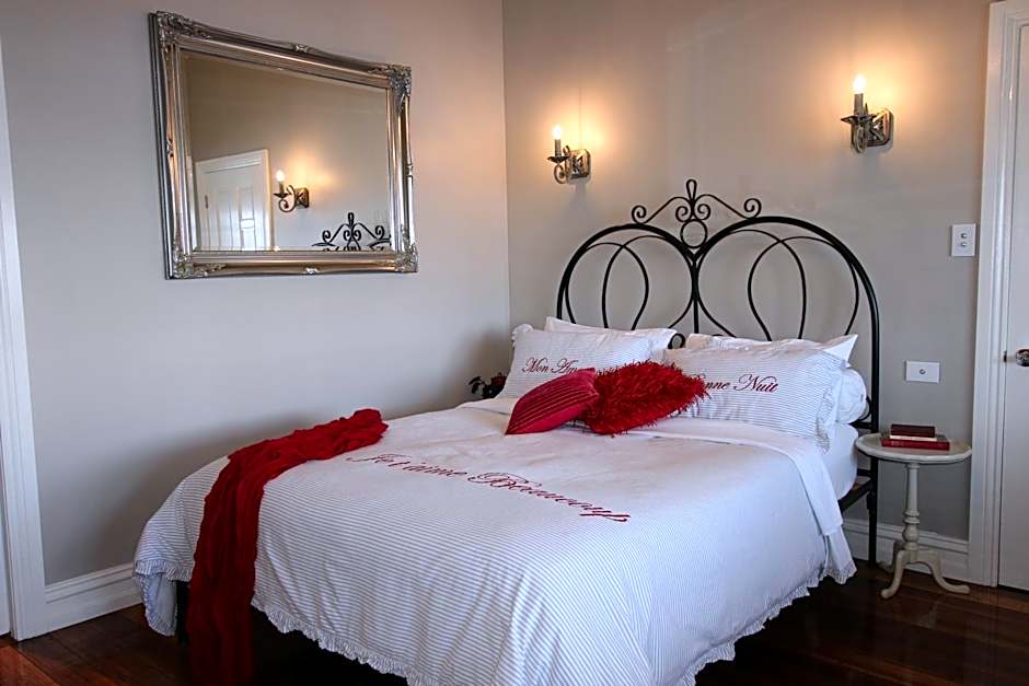 The Ark Stanley Luxury Bed and Breakfast