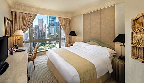 1 King Premium Mediterranean Sea View