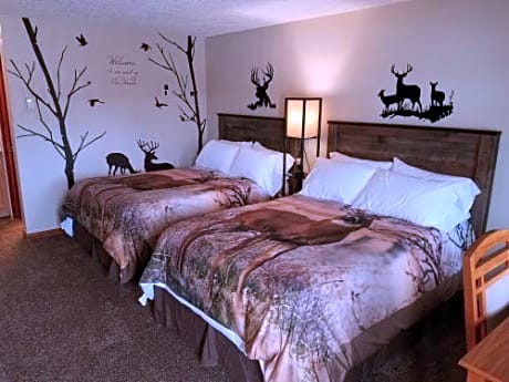 Premium Room with 2 Full Beds