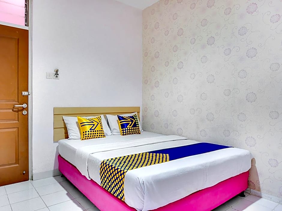 SPOT ON 2214 Wisma Jampea