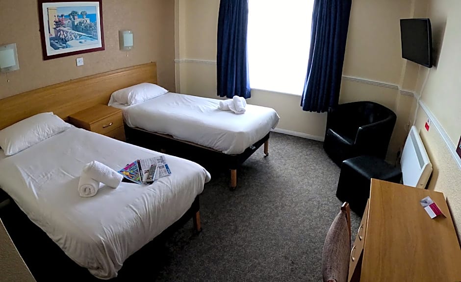 The Grand Burstin Hotel