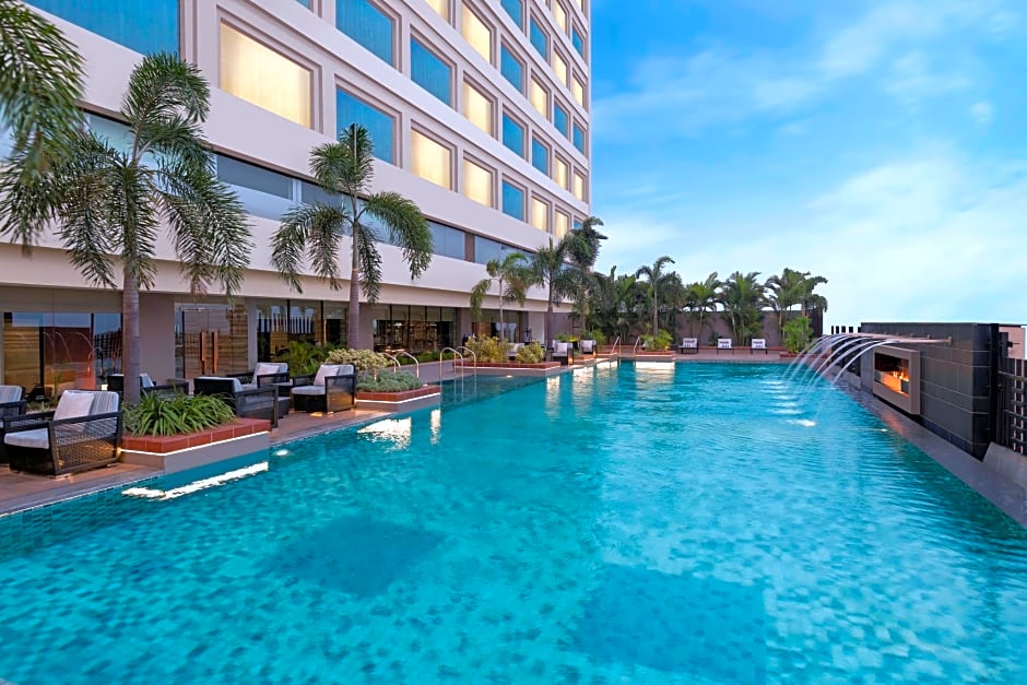 Crowne Plaza New Delhi Mayur Vihar Noida By IHG