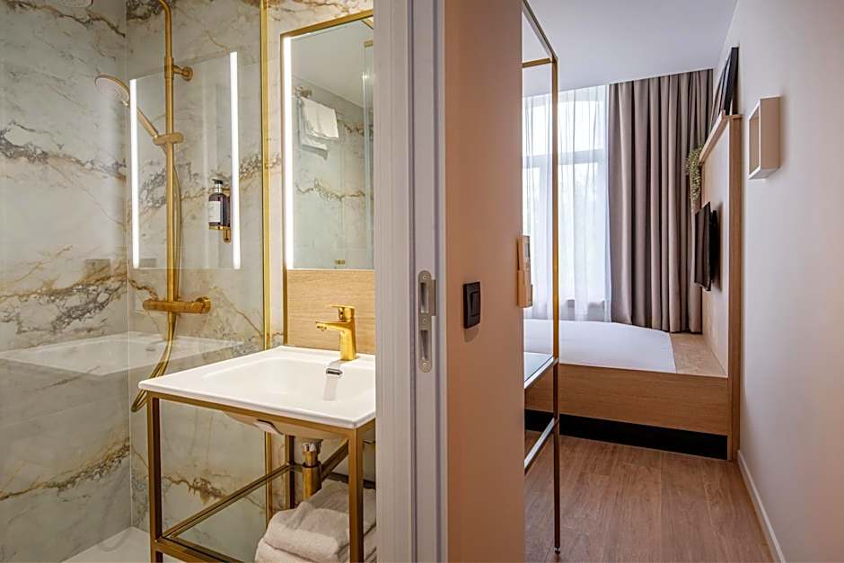 Jill Hotel Brussels Centre Midi