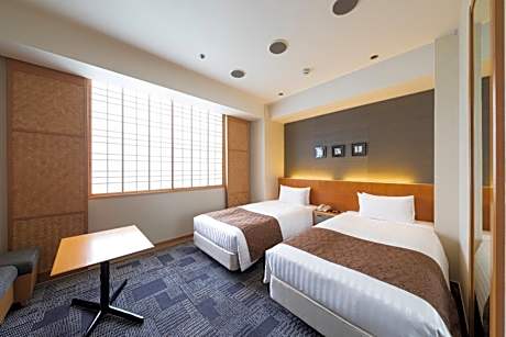 Twin Room - Non-Smoking