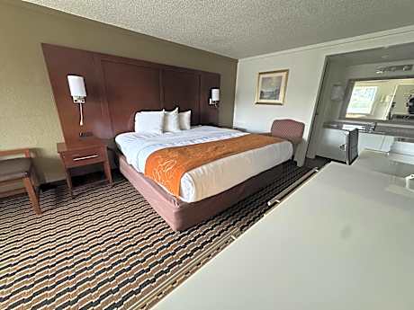 Superior King Room - Non-Smoking