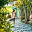 Hotel Cocoplum Beach