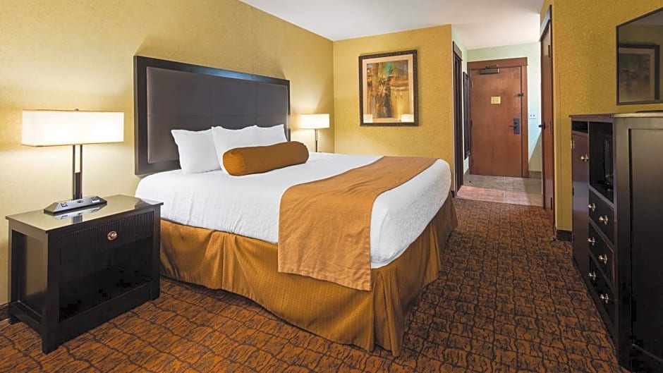 Lloyd Hotel Astoria Bayfront, Ascend Hotel Collection