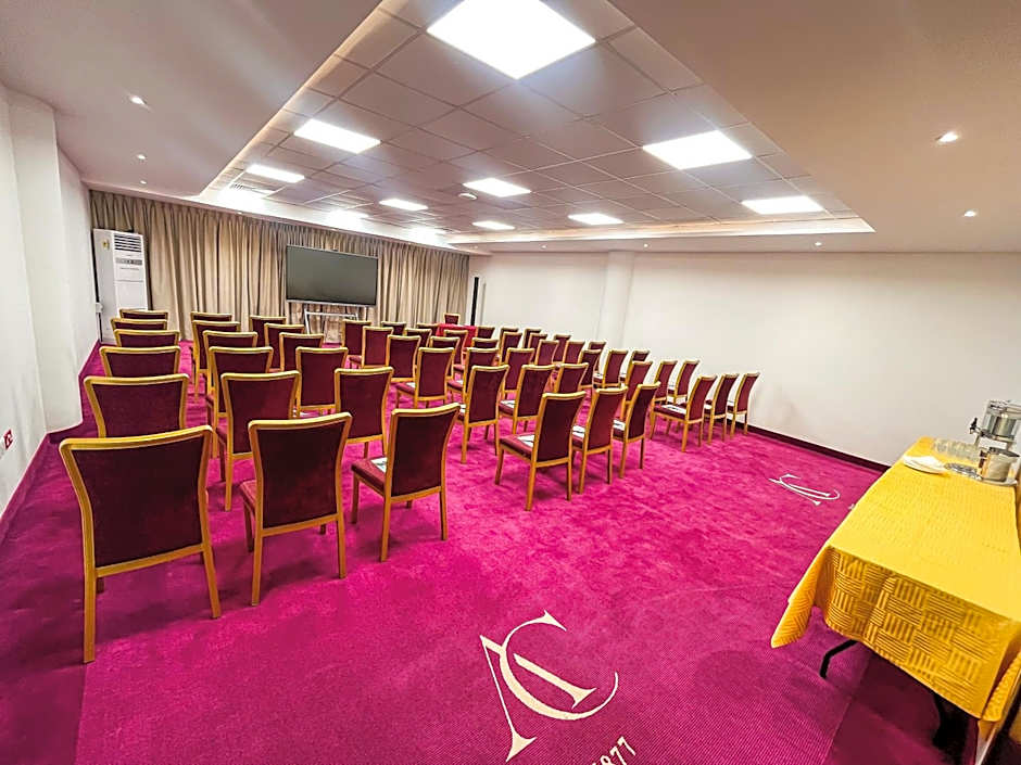 Accra City Hotel