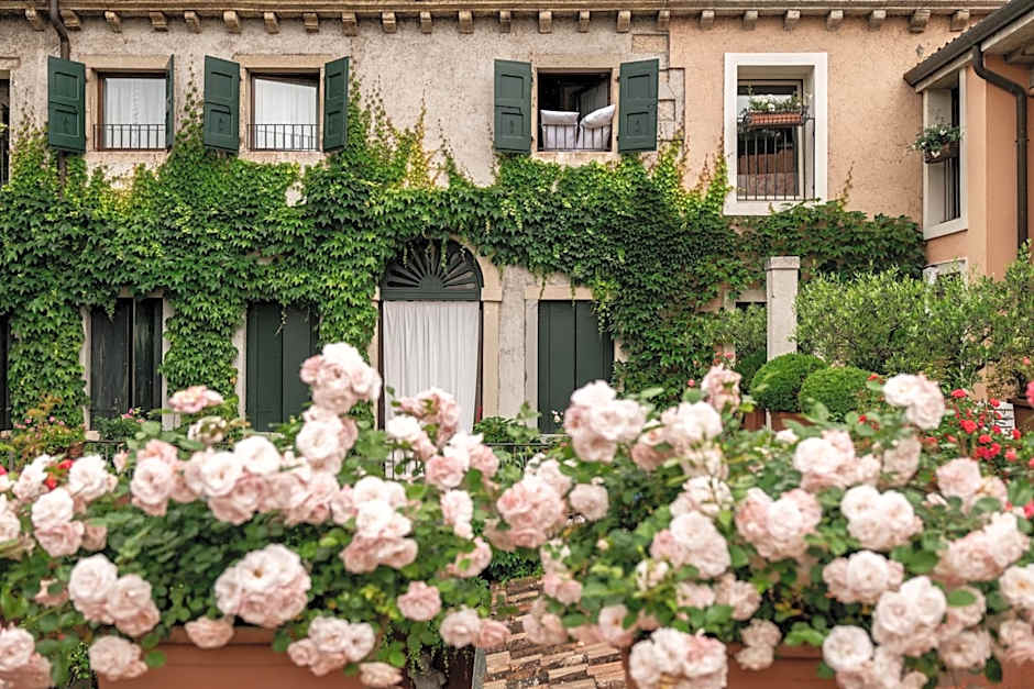 Villa Abbazia Relais & Chateaux