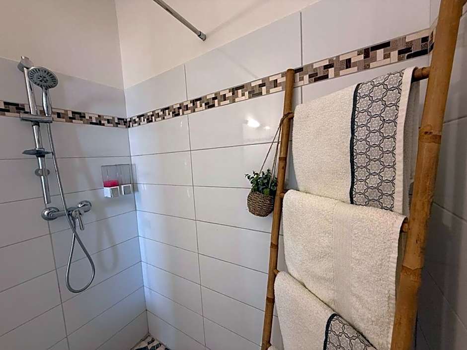 Les Tourterelles - Appartement vue mer & jacuzzi