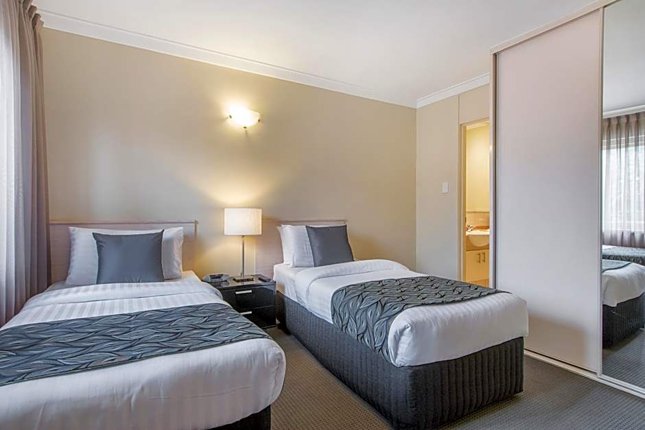 The Peninsula Riverside Serviced Apartments