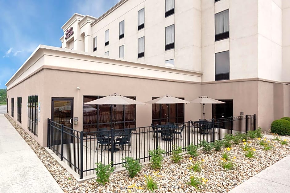 Hampton Inn By Hilton & Suites Grove City