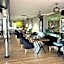 Hotel Reina