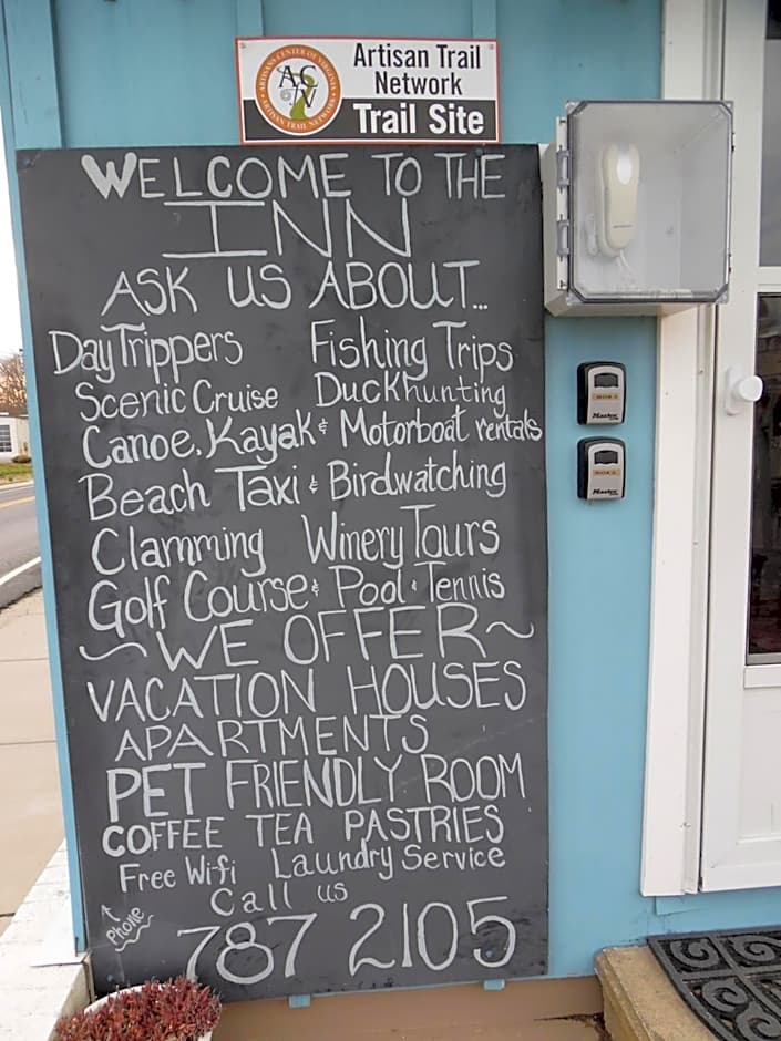 Wachapreague Inn - Motel Rooms