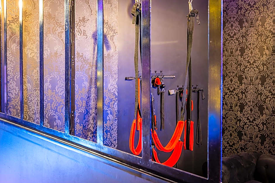 Sweet SECRET'S JACUZZI