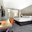 Holiday Inn Express and Suites Beeville By IHG
