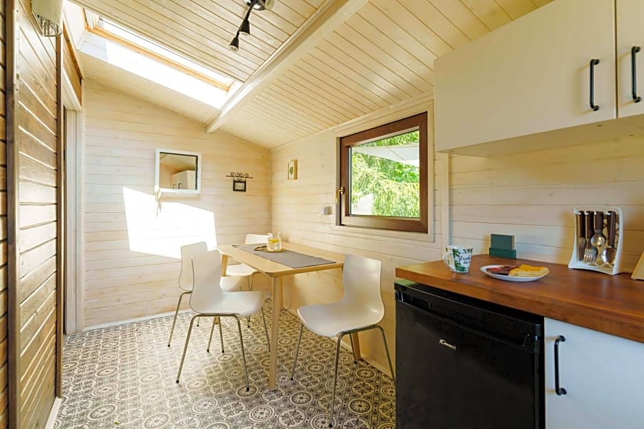 Domek letniskowy nad jeziorem