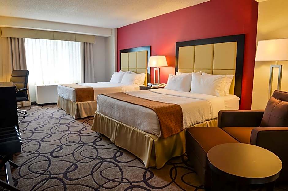 Holiday Inn Montreal Centre Ville Downtown By IHG