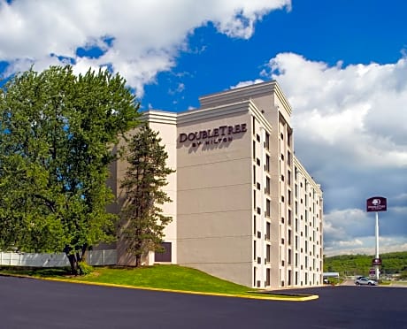 DoubleTree by Hilton Pittsburgh - Meadow Lands