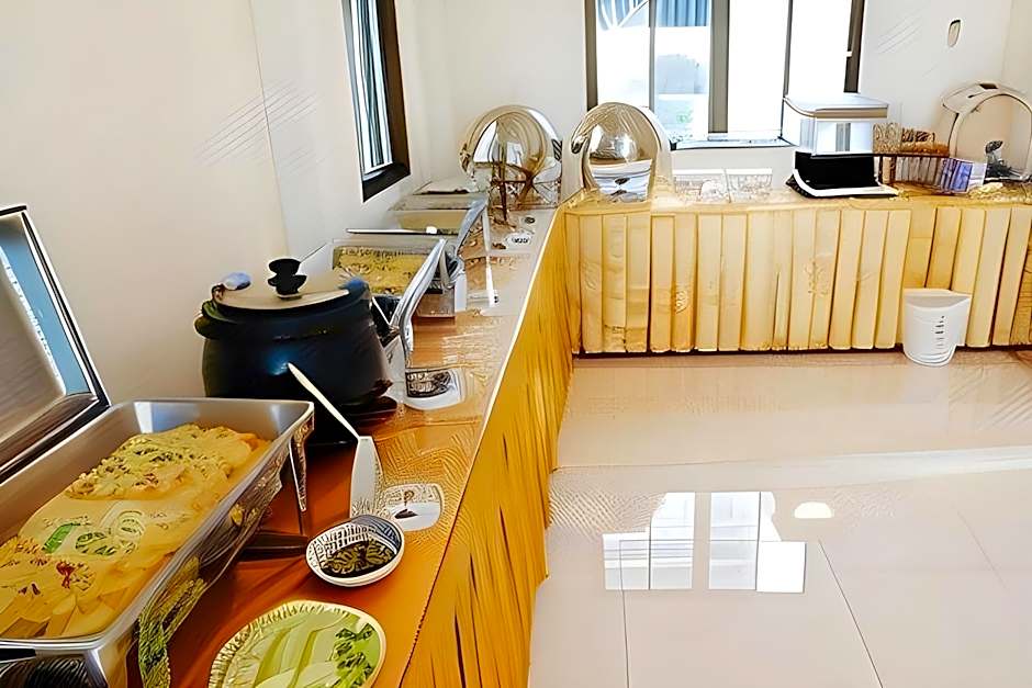 Silver Gold Garden, Suvarnabhumi Airport