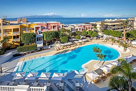 Servatur Isora Suites