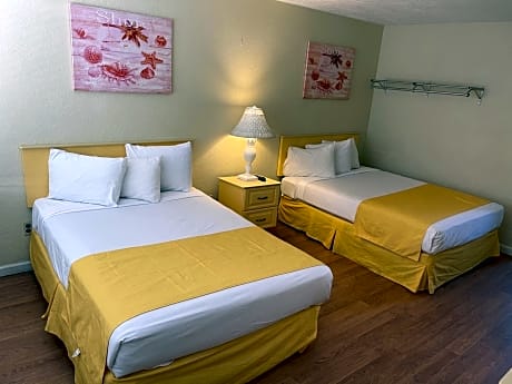 Standard Room with Two Double Beds