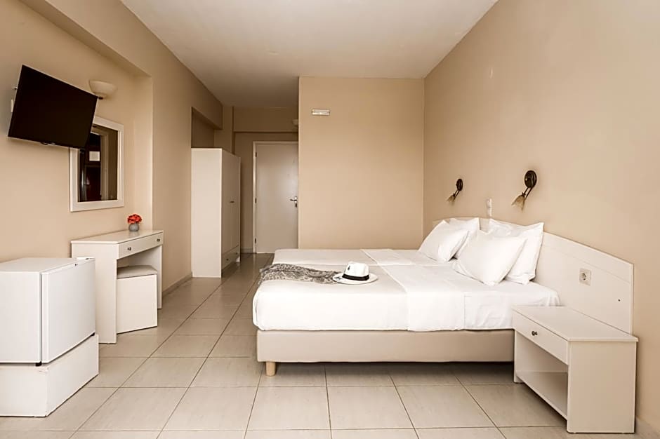 Paralos The Maxine Adults Only