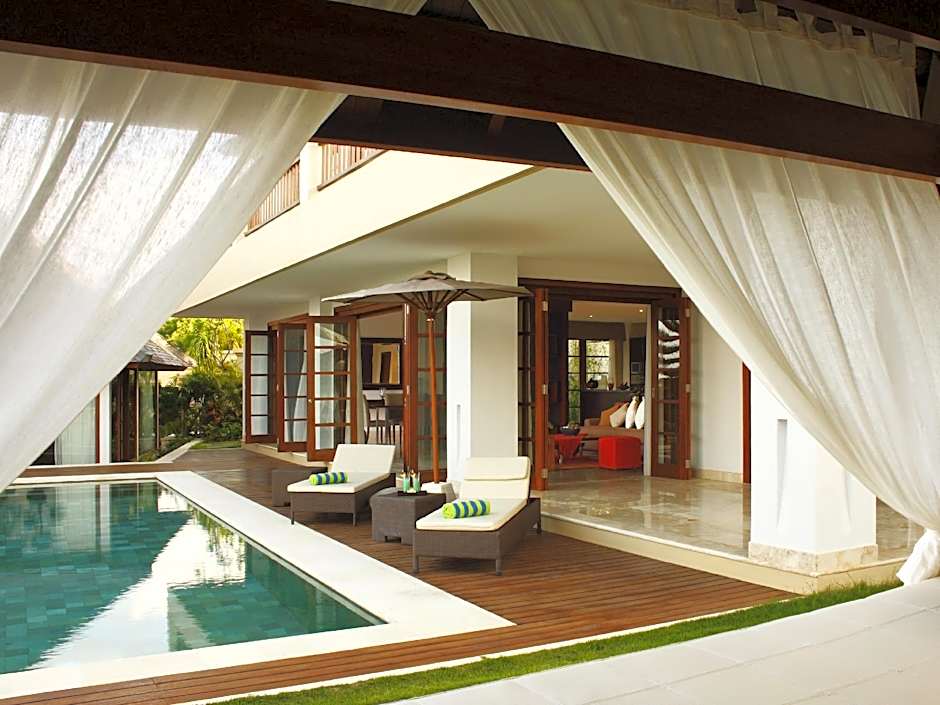 Sun Island Suites & Spa Goa Gong