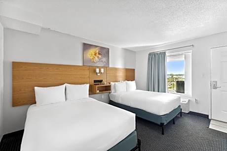 Suite with Two Double Beds with Ocean/Gulf View