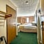 Super 8 by Wyndham Sturgis