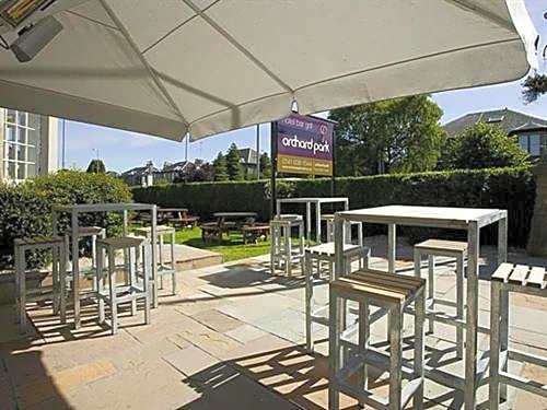 The Orchard Park Hotel