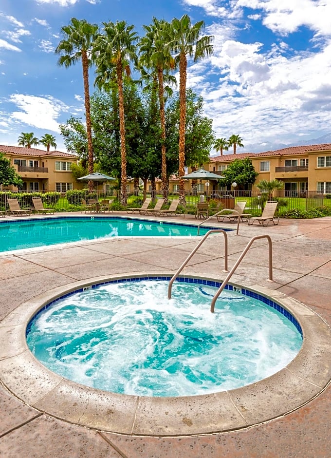 Worldmark Cathedral City - Extra Holidays