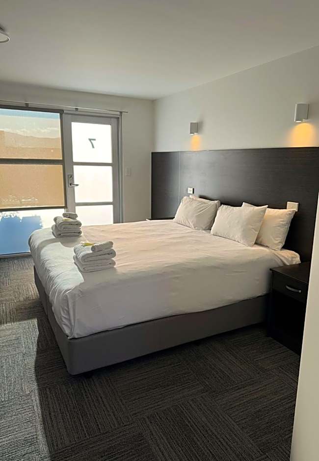 Brighton Hotel Motel