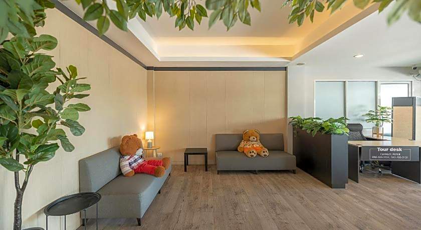 Golden Jade Suvarnabhumi Hotel