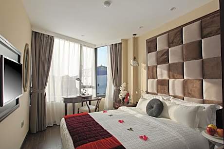 Family Room with City View