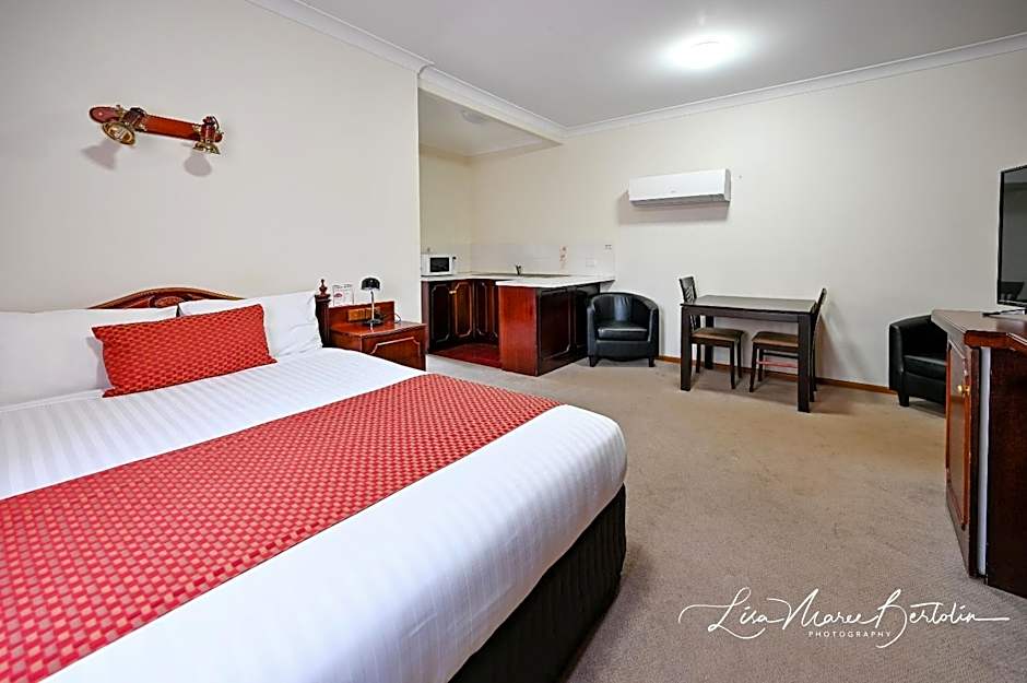 Narrandera Club Motor Inn