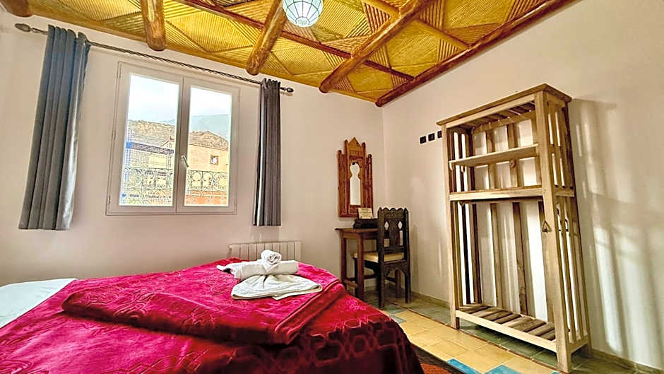 Hotel New Mars Dades