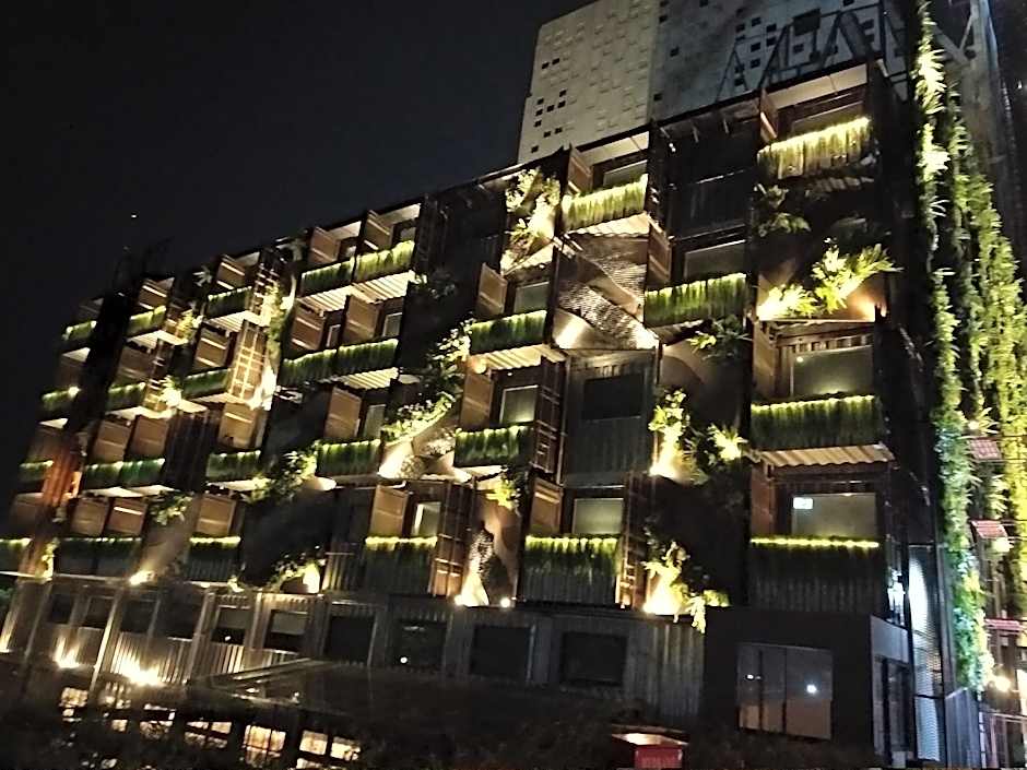 Qubika Boutique Hotel