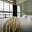 Vilnius TV Tower Apartments DEBESYS