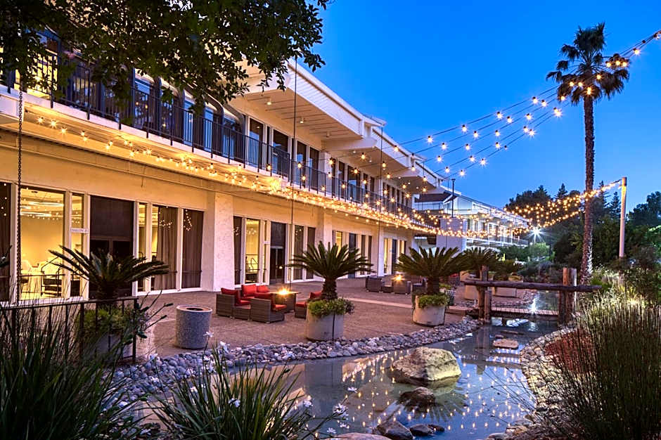 DoubleTree By Hilton Sacramento