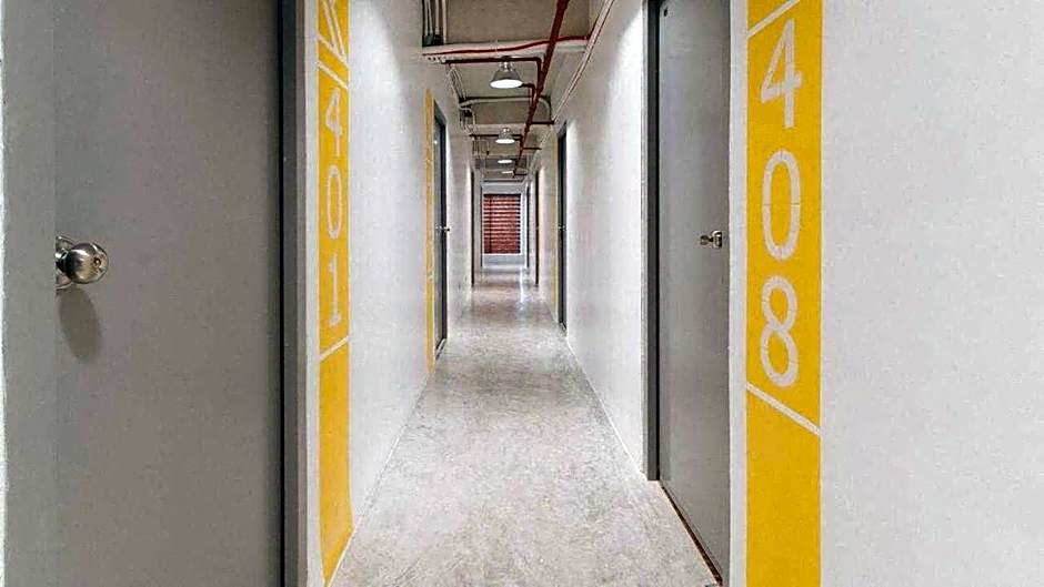 OYO 1087 Enrico's Place Kamias