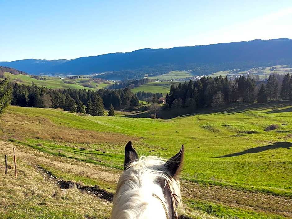 Miramont Horse Trekking Hostel