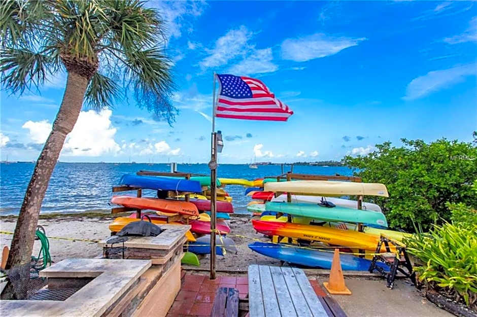 Waterfront Resort Condo w Beach