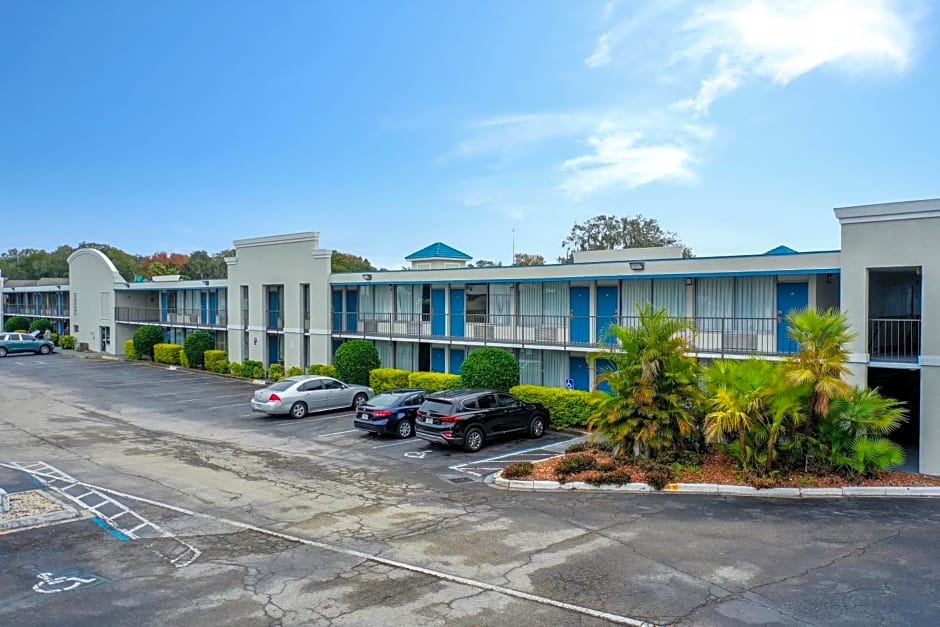 Stayable Suites Lakeland