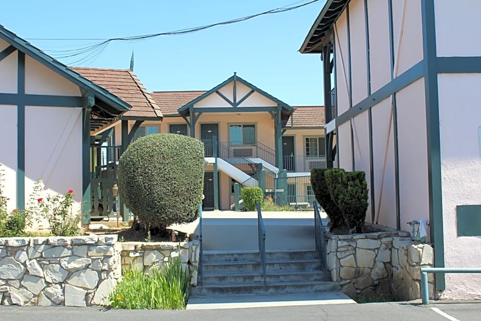 Best Whittier Inn