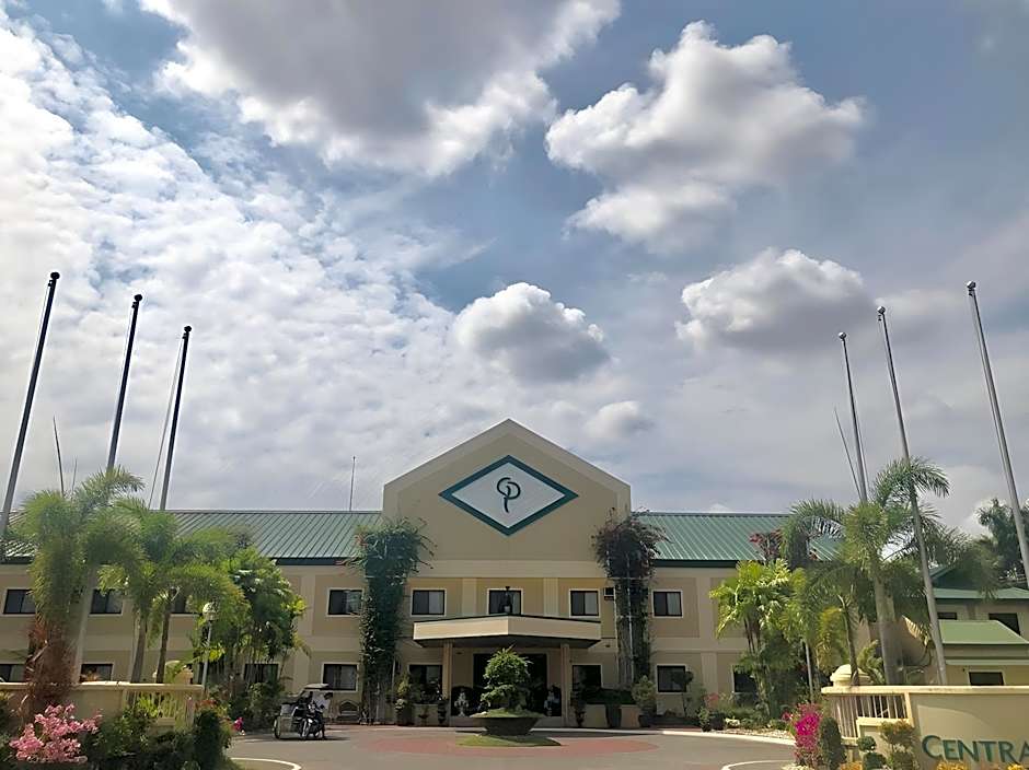 Luisita Central Park Hotel 