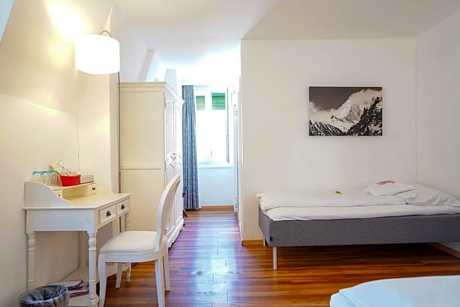 Hotel Weisses Kreuz